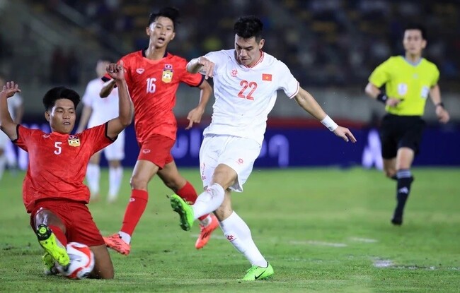 nhan dinh viet nam vs lao 7